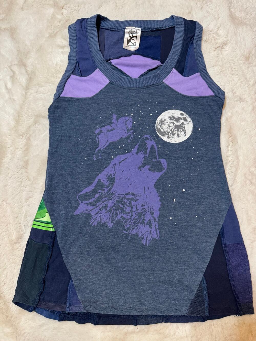 Flood Clothing Upcycled Womens Sleeveless Wolf Horse Moon Top Size Small